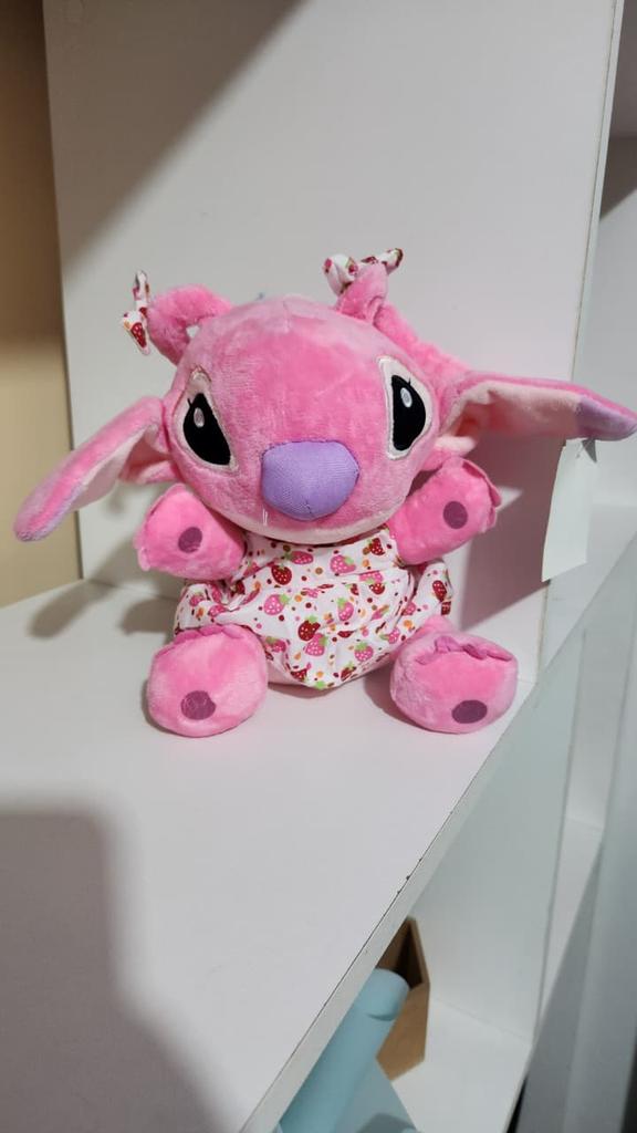 Peluche Stitch 22 cm con Ropa Rosa y Azul โ Ternura y Estilo ๐๐