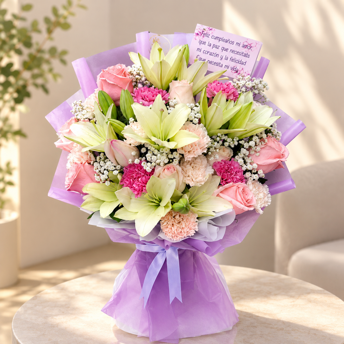 Bouquet luxury de lirios y rosas frescas